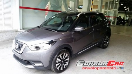 Envelopamento de Teto Nissan Kicks